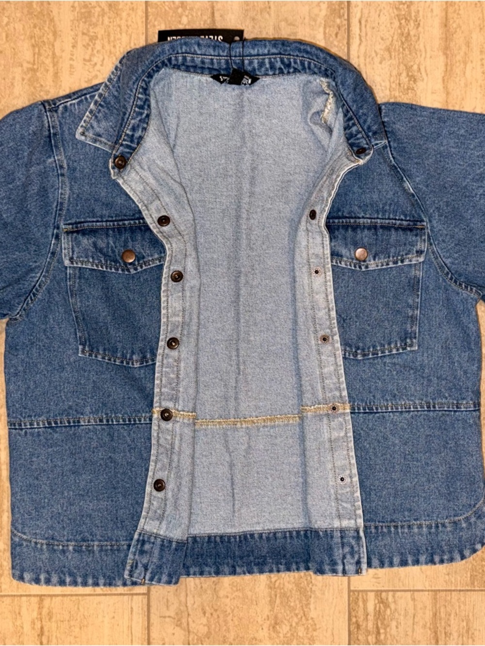NWT Steve Madden Women’s Eliana Short-Sleeve Denim Button-Up Jacket Size Medium - Picture 7 of 14